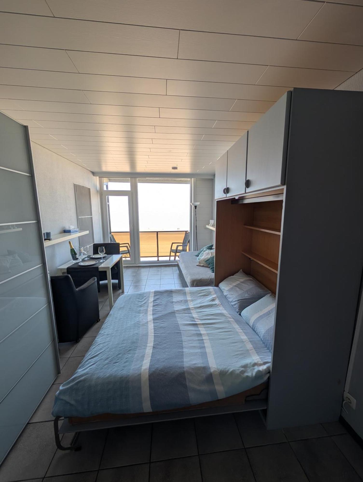 Modern Direct Seaview & Free Parking * Ostende